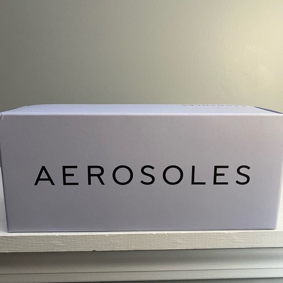 Aerosoles Brady White Leather Slip On Sandal - size 8.5 - Picture 6 of 6